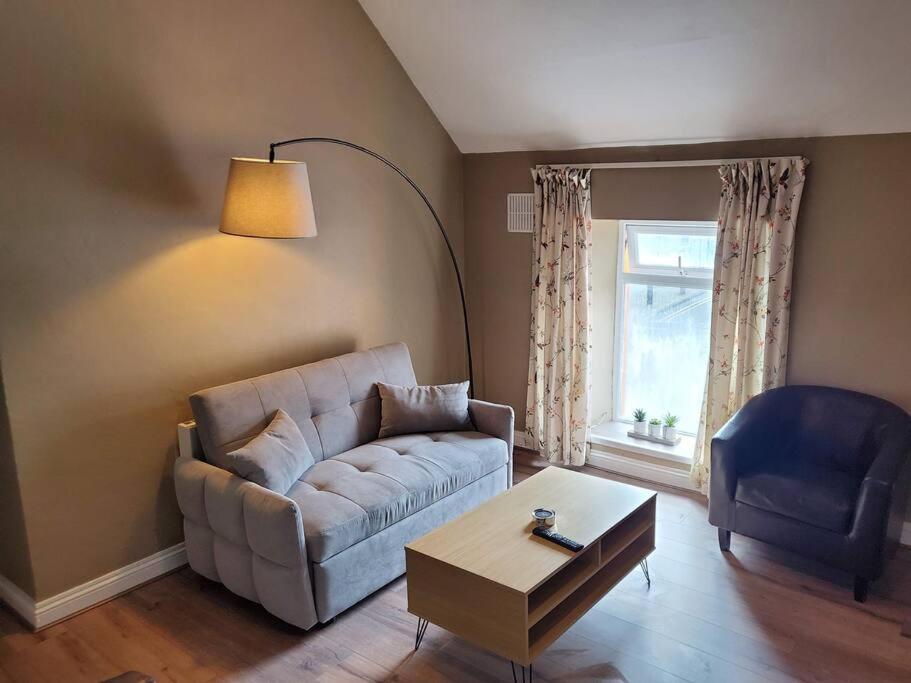 Apt. 2 - Town Centre Apartment Bagenalstown Εξωτερικό φωτογραφία