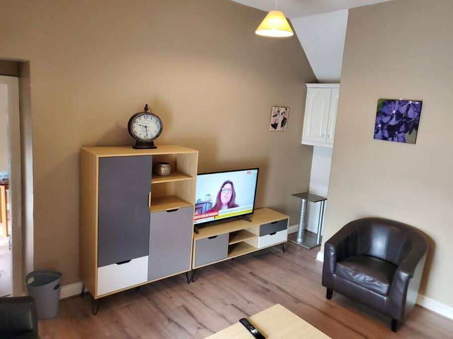 Apt. 2 - Town Centre Apartment Bagenalstown Εξωτερικό φωτογραφία